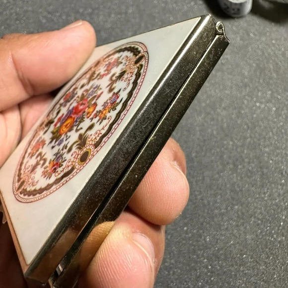 Vintage Handheld Compact Mosaic Floral Top Hinged Double Mirror - Picture 3 of 8
